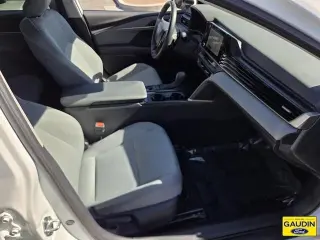 Toyota Camry 2025 LE 4dr Sedan