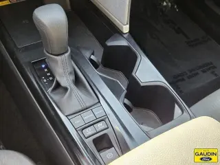 Toyota Camry 2025 LE 4dr Sedan