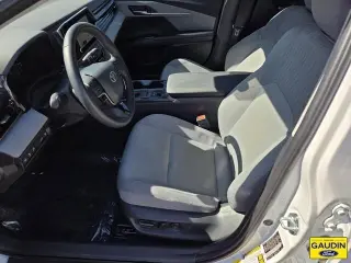 Toyota Camry 2025 LE 4dr Sedan