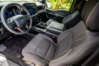 Ford F-150 2024 4x2 STX 4dr SuperCrew 5.5 ft. SB