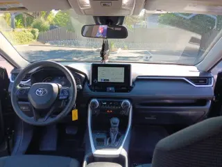 Toyota RAV4 2025 LE SUV de 4 puertas