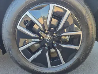 Toyota bZ 2026 XLE Plus 4dr Crossover