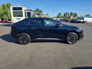 Toyota bZ 2026 XLE Plus 4dr Crossover