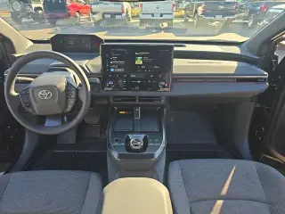 Toyota bZ 2026 XLE Plus 4dr Crossover
