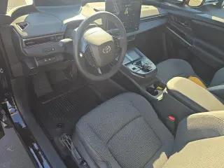 Toyota bZ 2026 XLE Plus 4dr Crossover