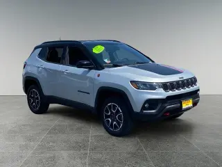Jeep Compass 2025 4x4 Trailhawk 4dr SUV