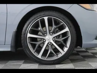 Honda Civic 2023 Touring 4dr Sedan