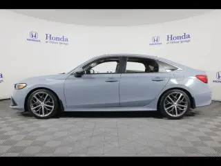Honda Civic 2023 Touring 4dr Sedan