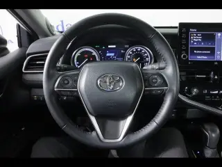 Toyota Camry Hybrid 2023 XLE 4dr Sedan