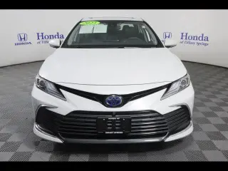 Toyota Camry Hybrid 2023 XLE 4dr Sedan