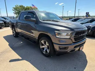 Ram 1500 2024 4x2 Laramie 4dr Crew Cab 5.6 ft. SB Pickup
