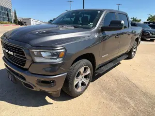 Ram 1500 2024 4x2 Laramie 4dr Crew Cab 5.6 ft. SB Pickup