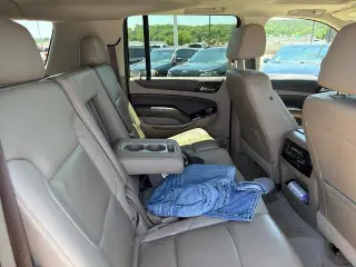 Chevrolet Suburban 2020 4x4 LT 4dr SUV