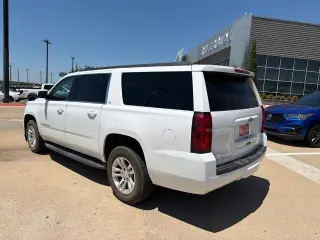 Chevrolet Suburban 2020 4x4 LT 4dr SUV