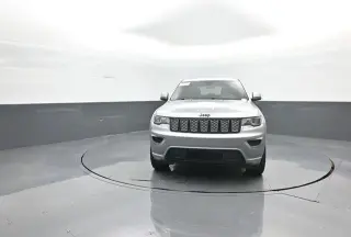 Jeep Grand Cherokee 2020 4x4 Laredo 4dr SUV