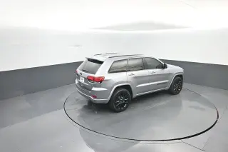 Jeep Grand Cherokee 2020 4x4 Laredo 4dr SUV