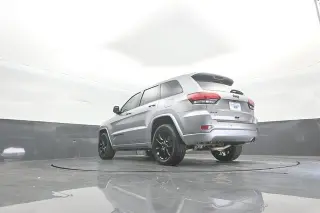 Jeep Grand Cherokee 2020 4x4 Laredo 4dr SUV