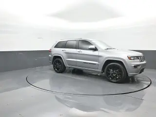 Jeep Grand Cherokee 2020 4x4 Laredo 4dr SUV