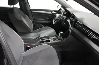 Volkswagen Jetta 2025 Sport 4dr Sedan