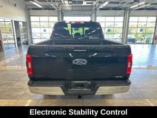 Ford F-150 2023 4x4 XLT 4dr SuperCrew 5.5 ft. SB