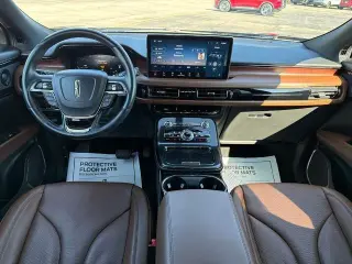 Lincoln Nautilus 2023 AWD Reserve 4dr SUV