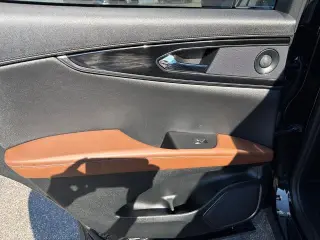 Lincoln Nautilus 2023 AWD Reserve 4dr SUV