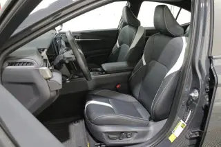 Toyota Camry 2026 SE 4dr Sedan