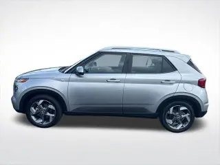 Hyundai VENUE 2023 SEL 4dr Crossover