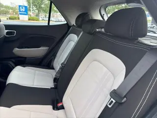 Hyundai VENUE 2023 SEL 4dr Crossover