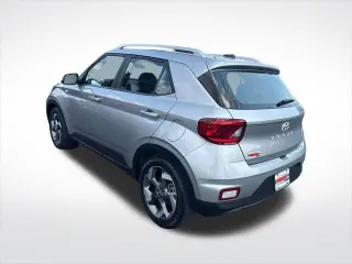 Hyundai VENUE 2023 SEL 4dr Crossover