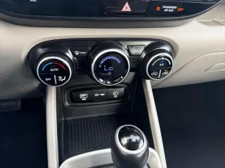 Hyundai VENUE 2023 SEL 4dr Crossover