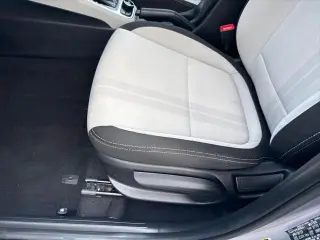 Hyundai VENUE 2023 SEL 4dr Crossover