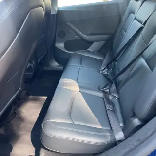 Tesla Model Y 2023 AWD Long Range 4dr Crossover