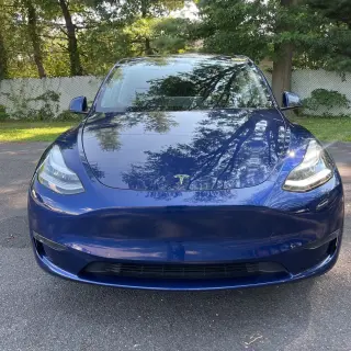Tesla Model Y 2023 AWD Long Range 4dr Crossover