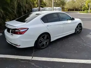 2017 Honda Accord Sport SE