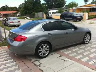2009 Infiniti G37S Sedan 4D
