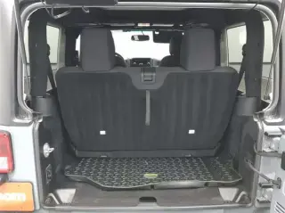2015 Jeep Wrangler 4WD Sport 2