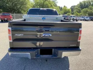 2011 Ford F150 Lariat 4D
