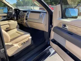 2011 Ford F150 Lariat 4D