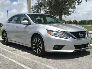 2018 Nissan Altima SL Sedan
