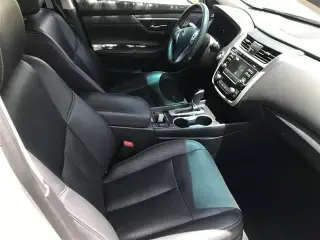 2018 Nissan Altima SL Sedan