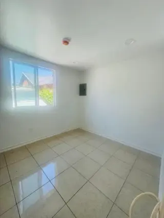 CASITA DE 1 RECÁMARA.