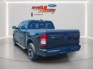 Ram 1500 2019 4x4 Big Horn 4dr Crew Cab 5.6 ft. SB Pickup