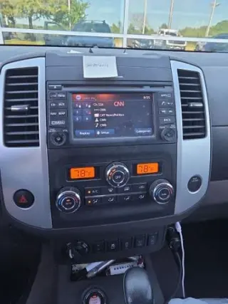 Nissan Frontier 2020 4x4 PRO-4X 4dr Crew Cab 5 ft. SB