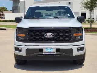 Ford F-150 2025 4x2 STX 4dr SuperCrew 5.5 ft. SB