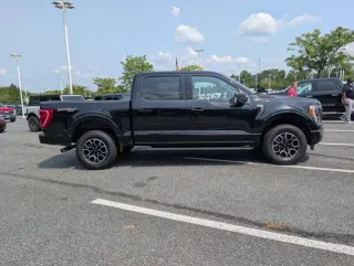 Ford F-150 2023 4x4 XLT 4dr SuperCrew 5.5 ft. SB