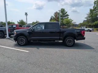 Ford F-150 2023 4x4 XLT 4dr SuperCrew 5.5 ft. SB