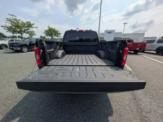Ford F-150 2023 4x4 XLT 4dr SuperCrew 5.5 ft. SB