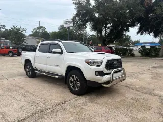 Toyota Tacoma 2019 4x4 TRD Sport 4 puertas Doble Cabina batea de 5.0 pies transmisión automática de 6 velocidades