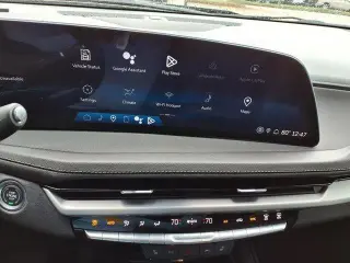 Cadillac XT4 2024 Crossover Luxury de 4 puertas